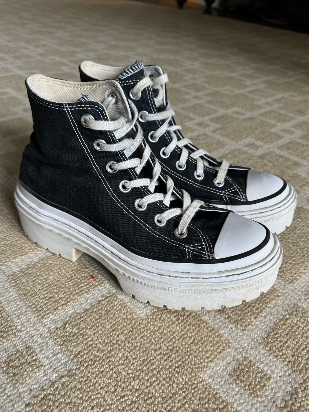 Converse Chuck Taylor All Star
Lugged Heel High Top Platform Sneakers Black 6 - Picture 6 of 17